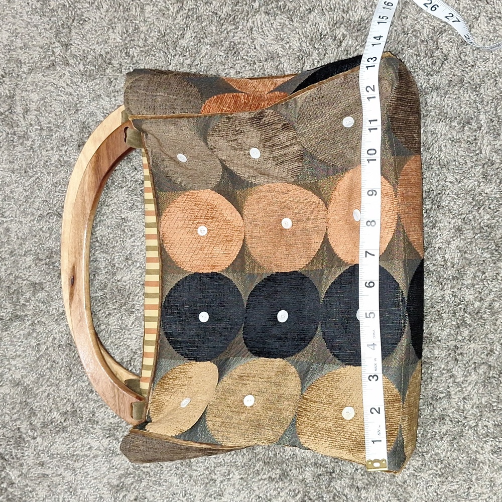 Vintage handmade A.S. Giulia fabric embroidered wood-handled handbag - browns - Picture 5 of 9